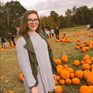 Meet your Posher, Heidi